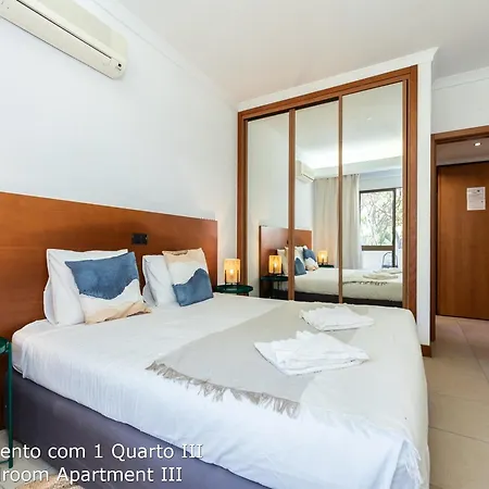 Akisol Vilamoura Topaz *