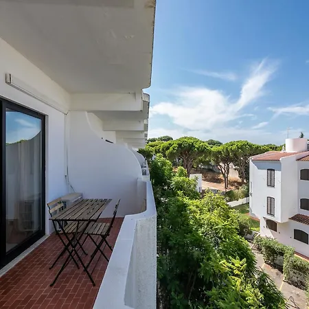Akisol Vilamoura Topaz *