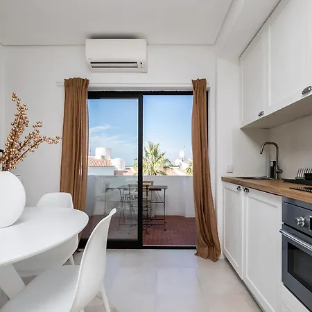 Akisol Vilamoura Topaz *